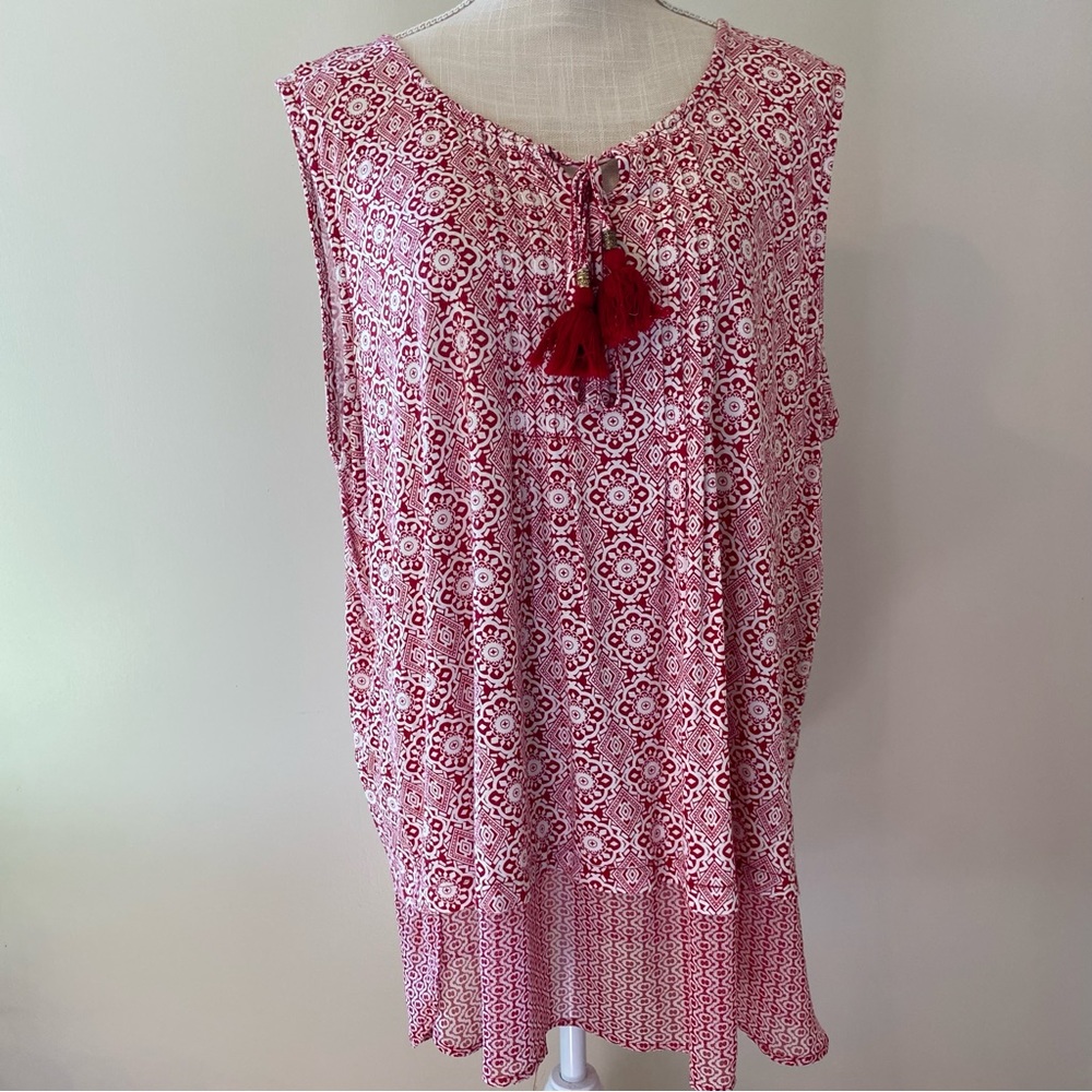 Red And White Scoop neck TANK TOP
